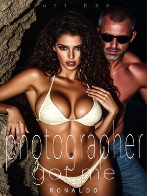 cover image of A Photographer Got Me